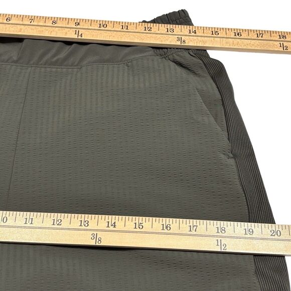 Athleta Textured Brooklyn Joggers Womens Size 6 Tall 6T Olive Green Athleisure - Picture 11 of 13